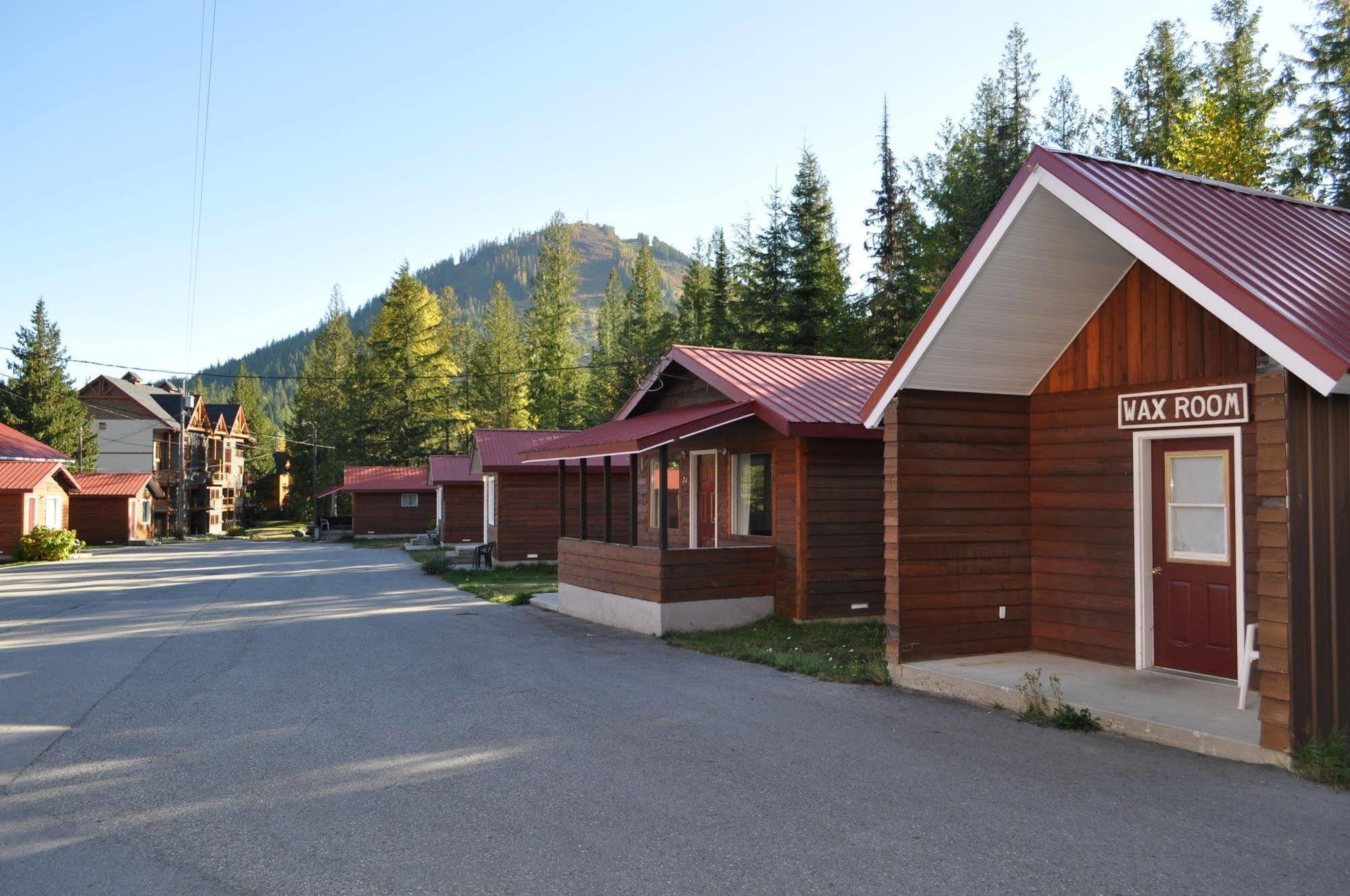 Red Mountain Village Condos Rossland Bagian luar foto