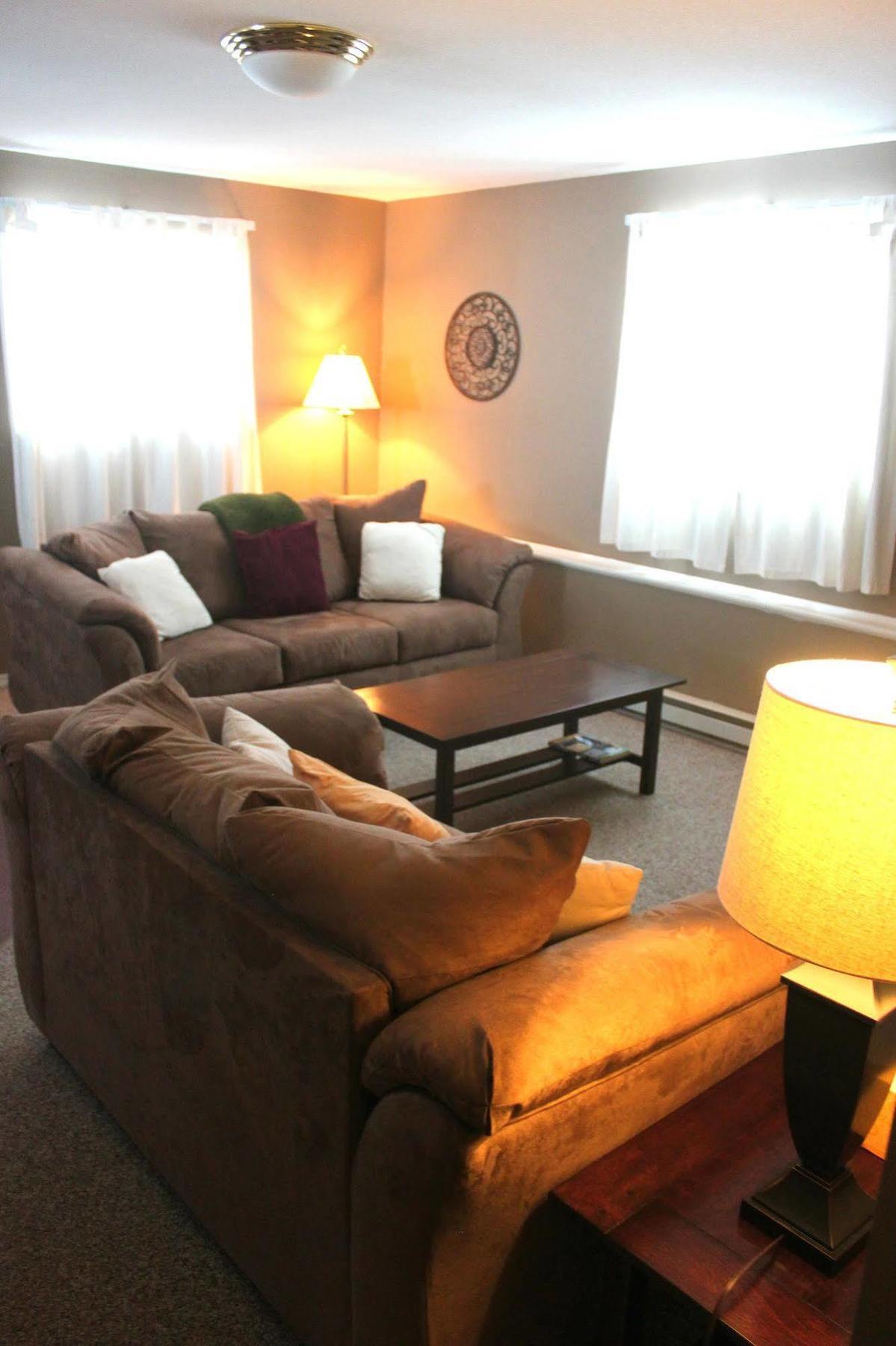 Red Mountain Village Condos Rossland Bagian luar foto